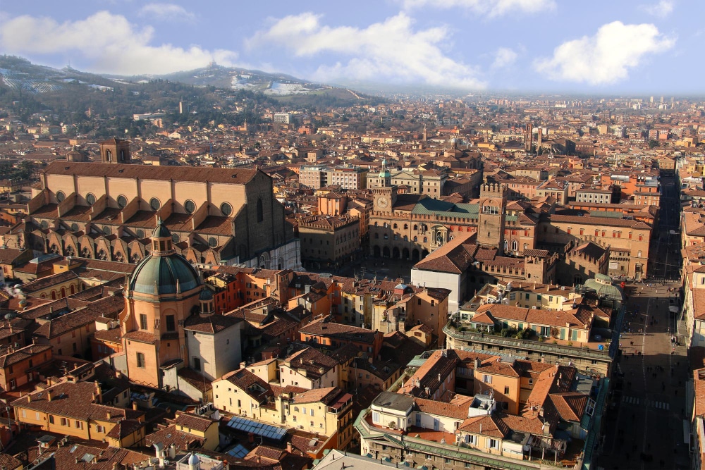 Shipping-Packages-Bologna