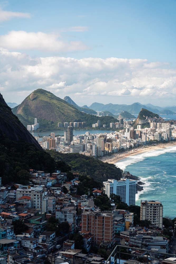 shipping to Brazil from Italy